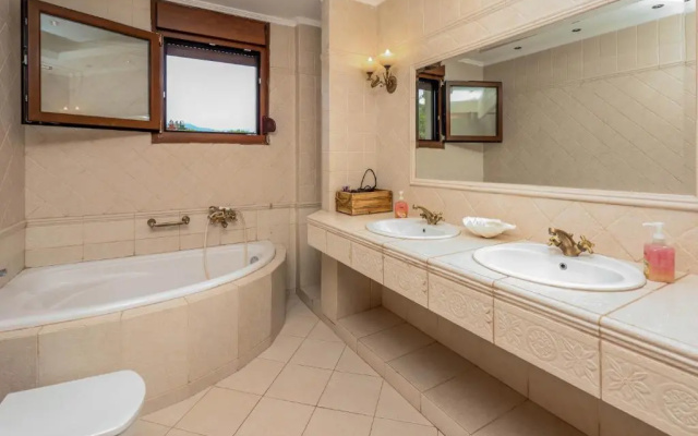 Suite Acropolis Serres Next To Center