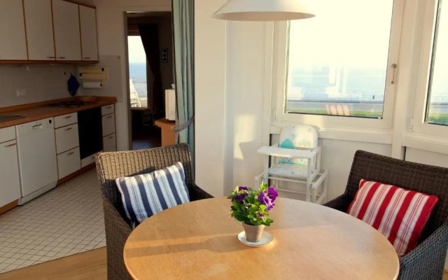 Apartment 22