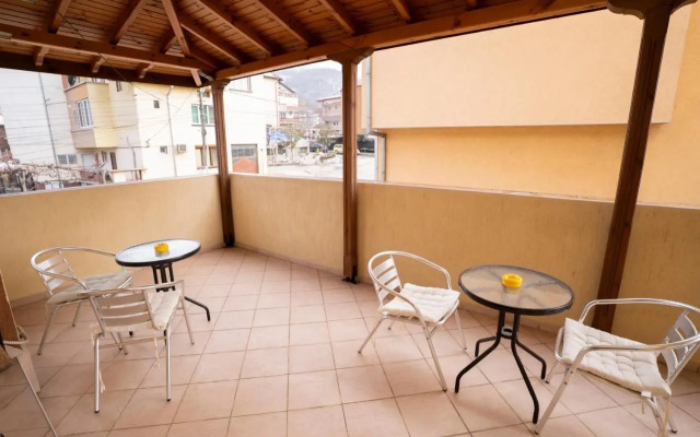 Guest house Traikovi