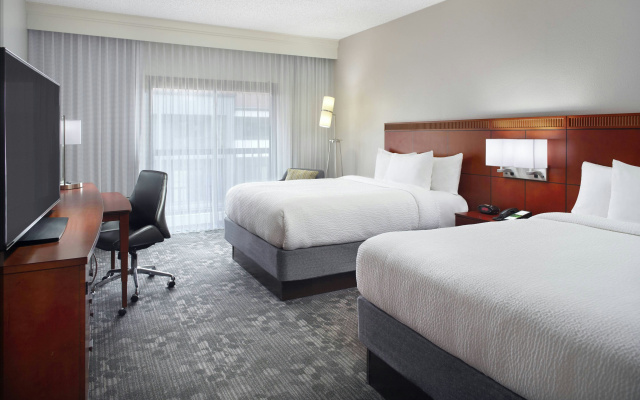 Courtyard by Marriott Greenville Haywood Mall