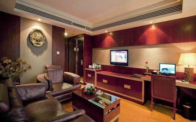 Tieliu Business Hotel