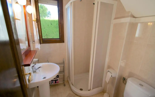 ARENDA Pino Alto Holiday Home Masia 1
