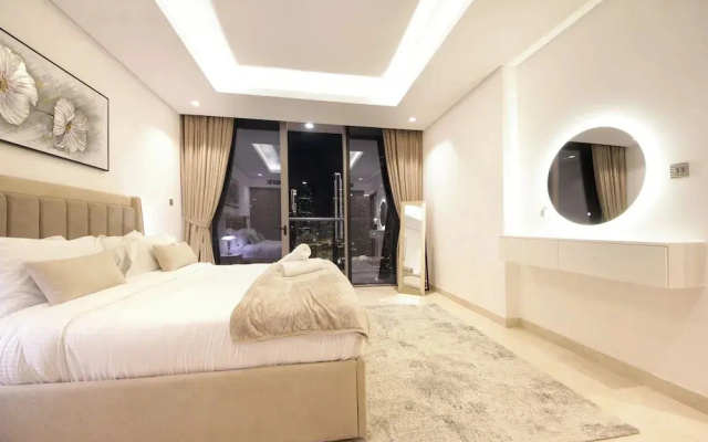 1 BR Burj Khalifa View Sterling East
