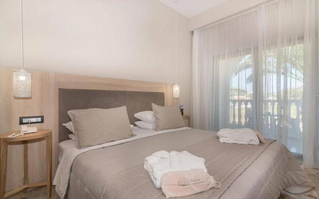 Venus Hotel & Suites