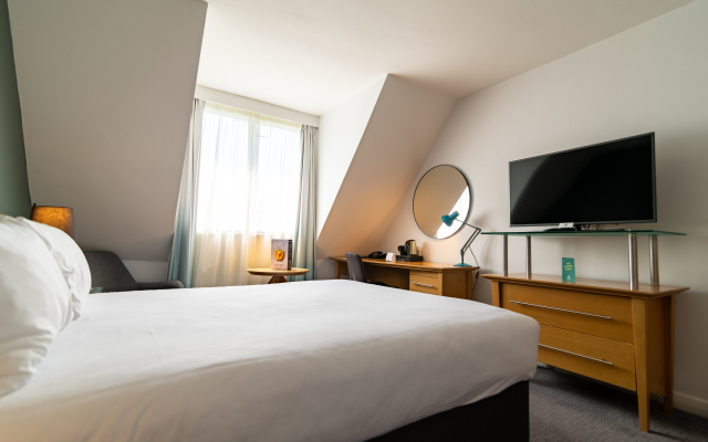 Holiday Inn Ashford North A20 by IHG
