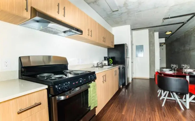 Hollywood Scorsese Apartment