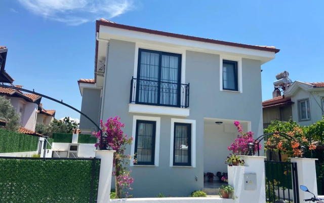 Charming 3-bed Villa Meysen