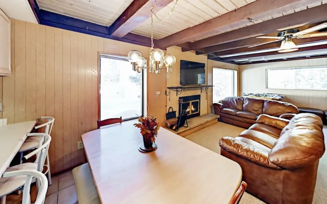 Mountain Glen - 3 Br Home