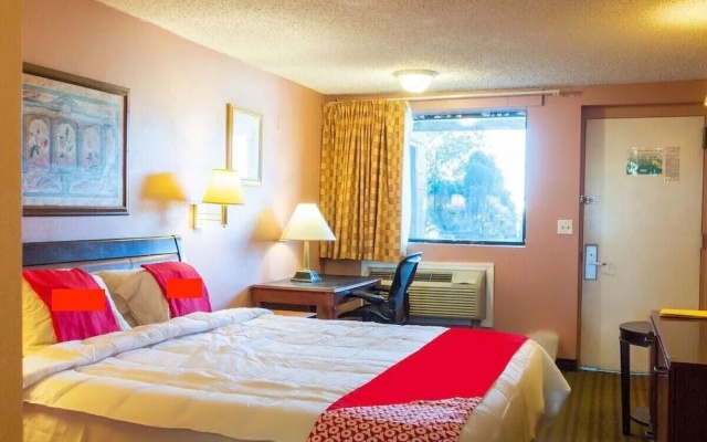 Red Carpet Inn Edison