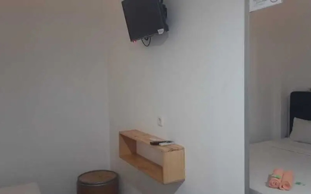 Coconut Hotel - Hostel