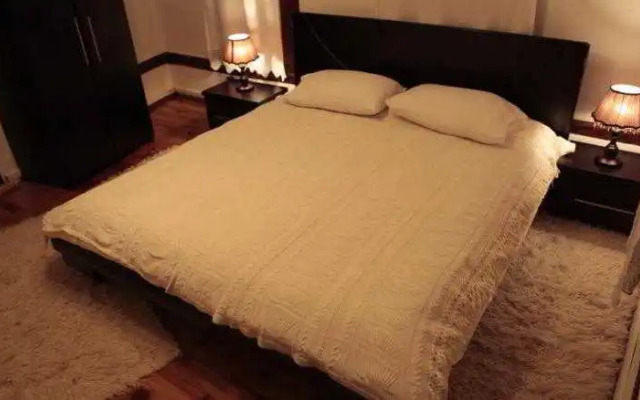 Guesthouse Bujtina Leon