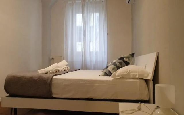 Flatinrome Navona