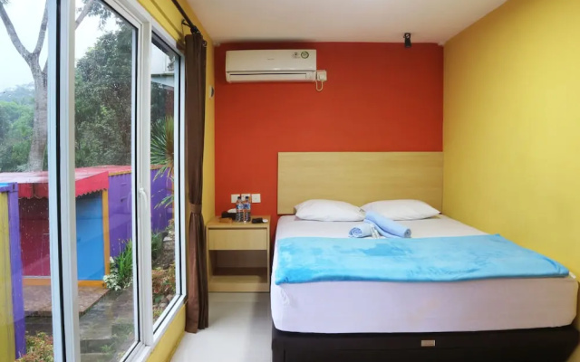 Container Inn Hotel