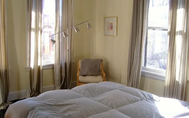 Hopkins Park Bed and Breakfast