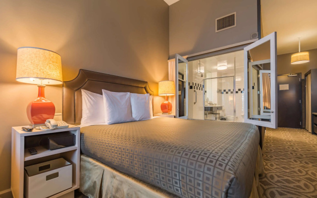 Proximity Hotel