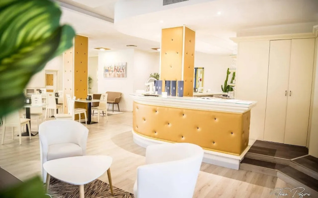 Hotel Lonatino