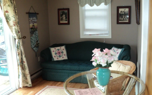 Tides and Time Vacation House