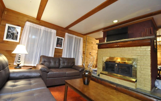 Grand Summit Lodge on Whiskey Mountain