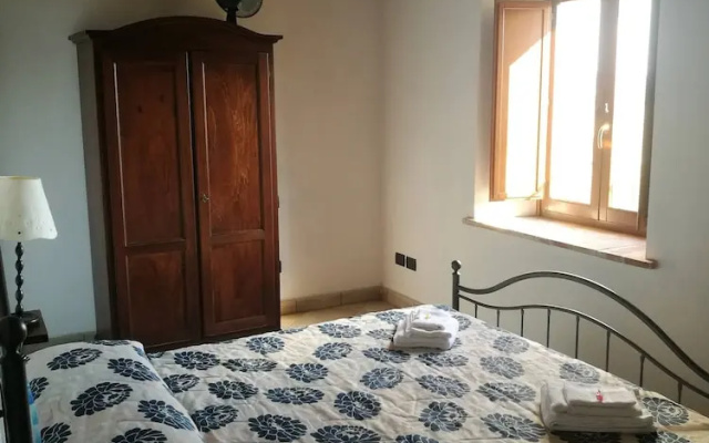 Portion of a Farmhouse With 30 Beds - 4 Apartments and 2 Rooms