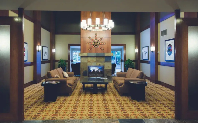 Glacier Lodge - Luxury Condo