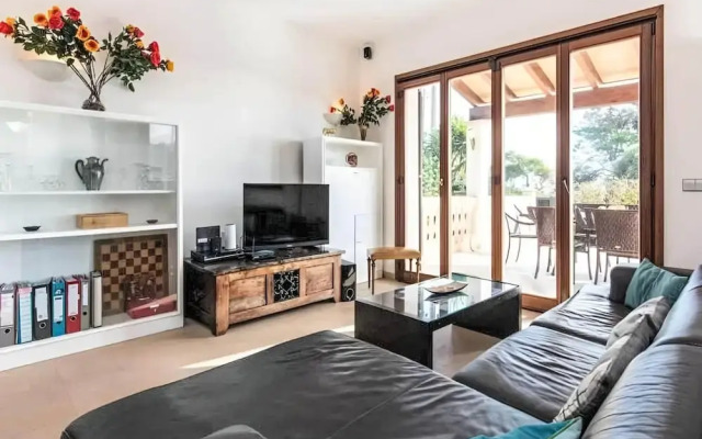 Wonderful Holiday Home With Private Pool