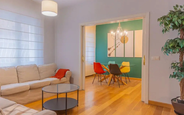 M Pdh520 Apartamento Amplio y Elegante en Paseo d