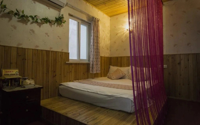 Wuzhen Fengqiao Hostel