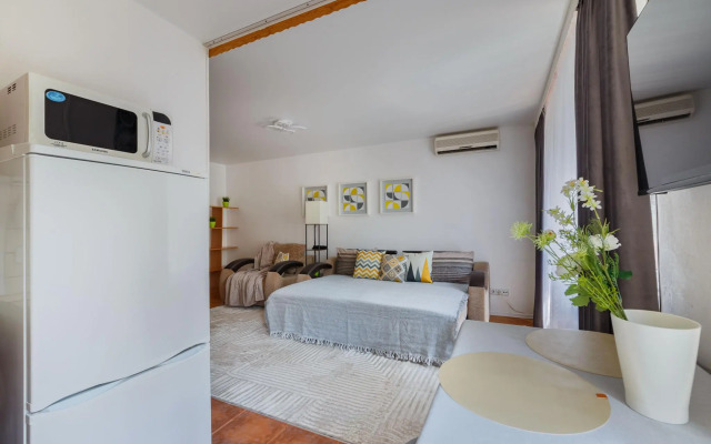 ApartLux (АпартЛюкс) Комсомольский проспект 19