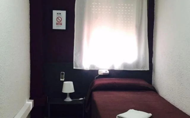 Hostal Avenida de Madrid