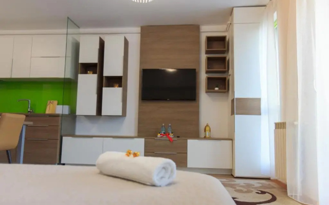 Gold Class Apartment AMS 63