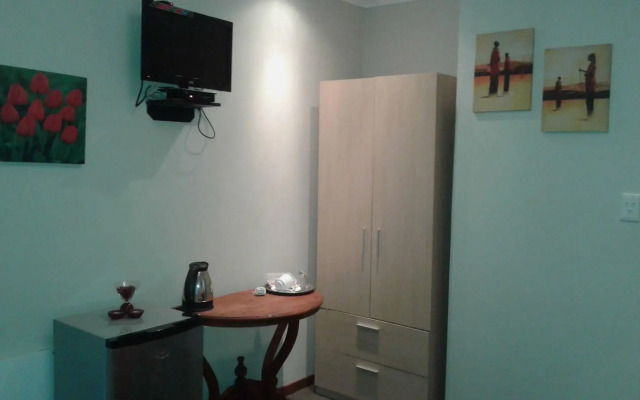 Black Swan Guest House