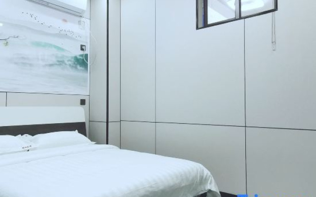 Ruixiang Hotel