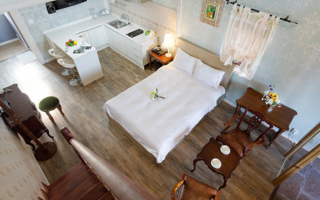 Venice House