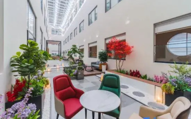 Madison Hotel Jinan Yaoqiang International Airport