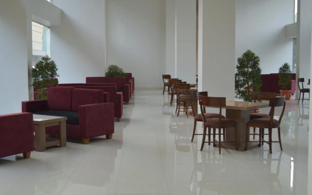 Win Grand Hotel