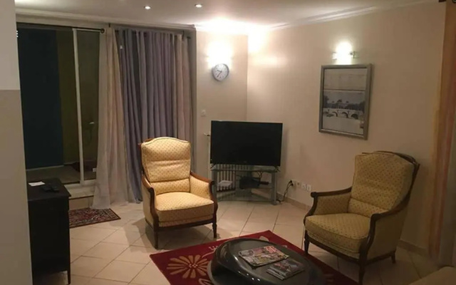 Irigny: Maison Calme a 10 Minutes de Lyon