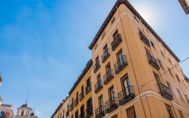 Отель Home Club Toledo III вид на фасад