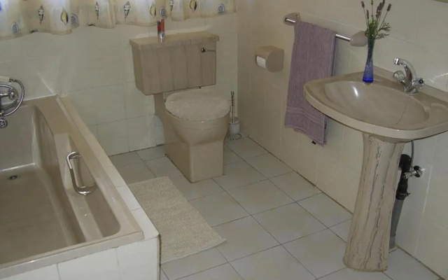Mall Guesthouse