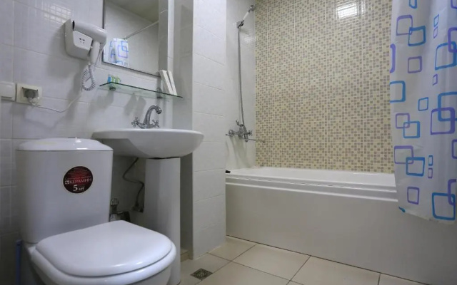 Hotel Globus Avenue