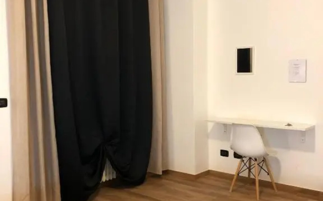 PUGLiA CHiC Camere private con bagni condivisi