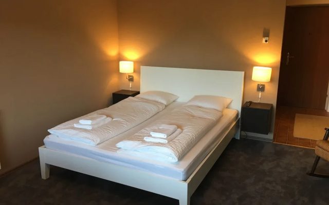 Klamas Apartments