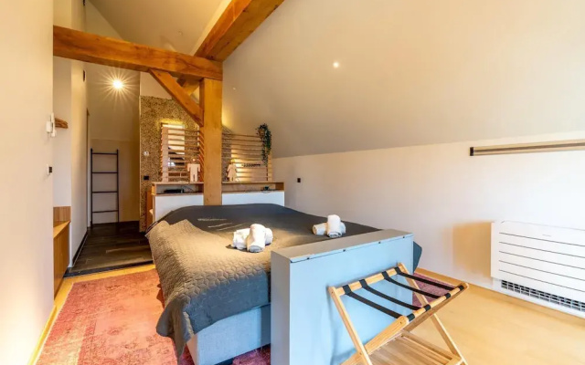 Luxurious and Sustainable 6-person Holiday Villa