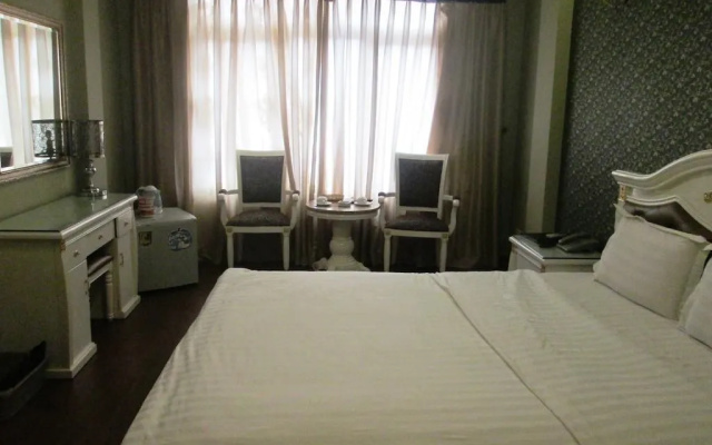Pearl Hotel - Dao Tan