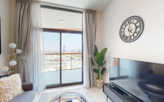 Al Jaddaf - Binghatti Avenue 718