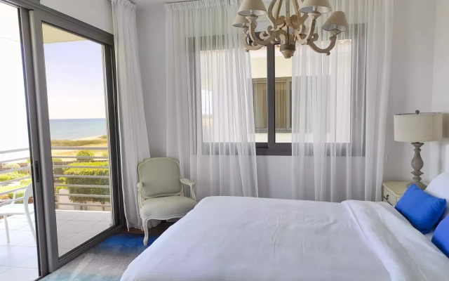 Atlantis Gardens Apartments & Villas