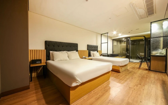 Jinju Chungmugongdong Cozy