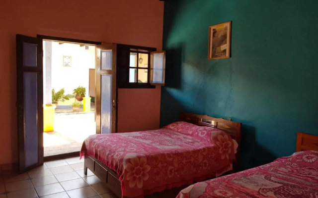 Hotel Lirice Colonial
