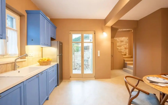 Kyparissia Aries Stone Maisonette Panoramic Views