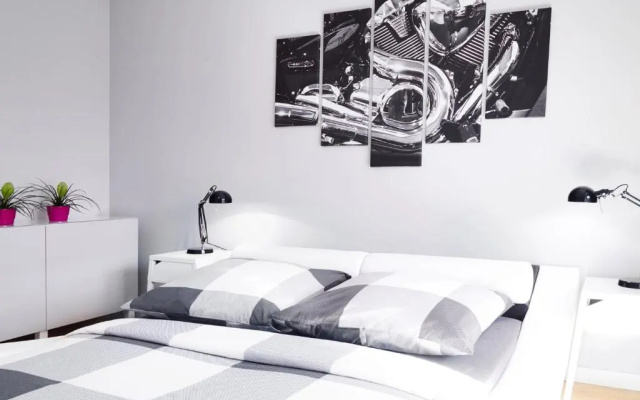 Prestige Apartaments 79