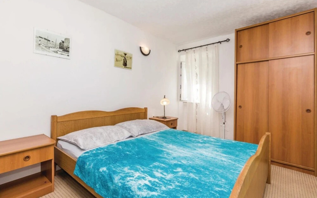 Amazing Home in Supetarska Draga With 3 Bedrooms and Wifi